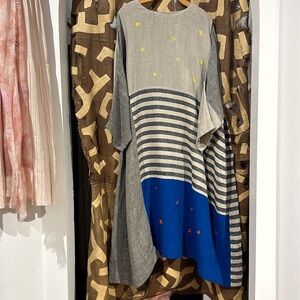 NEW! AODRESS -100% Linen dress with embroidery and silk inset.